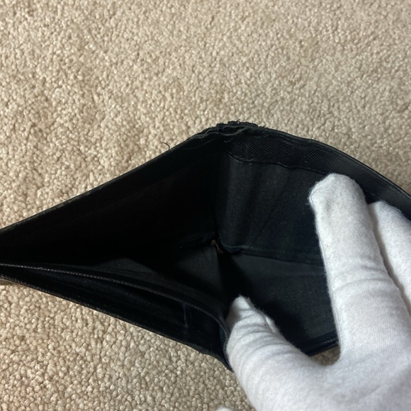 PRADA VINTAGE BLACK LEATHER BIFOLD WALLET - Picture 6 of 9